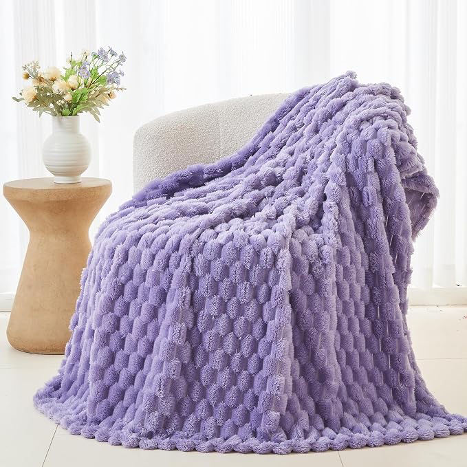NEWCOSPLAY Fleece Clouds Cozy Throw Blanket - Image 4