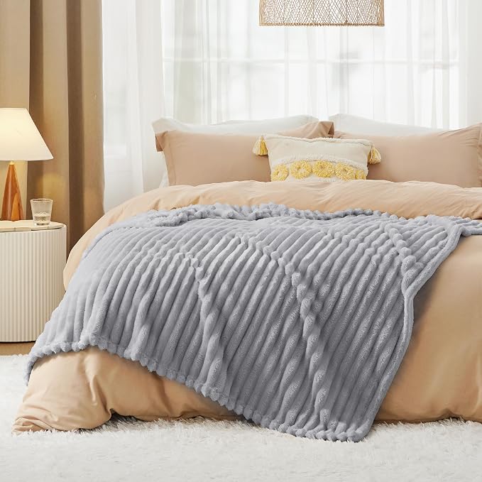 Bedsure Soft Twin XL Blanket for Bed Dorm Light Grey 66"x90" | Birthday Gifts - Image 7