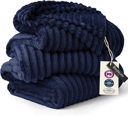 Bedsure Soft Large Fleece Blanket by BEDSURE