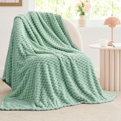BEDELITE Mint Green Twin Blanket by BEDELITE