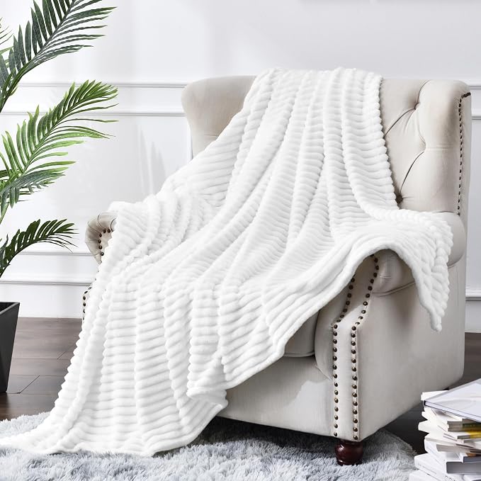 BEDELITE Ribbed Jacquard White Fleece Throw Blanket by BEDELITE
