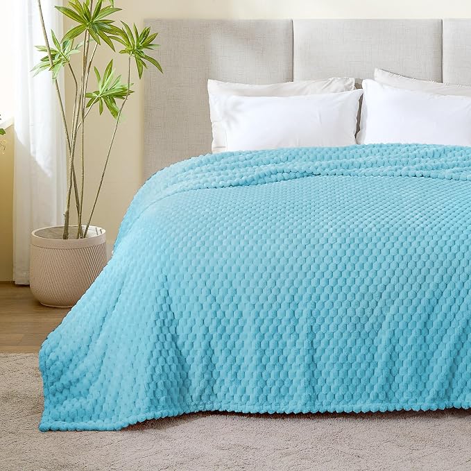 BEDELITE Light Blue Twin Blanket - Image 8