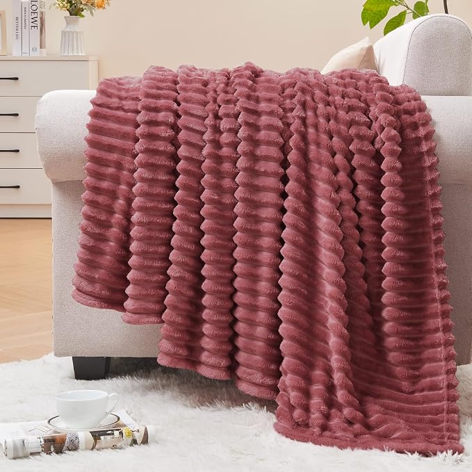 BEDELITE 3D Ribbed Brick Dust Fleece Throw Blanket by BEDELITE