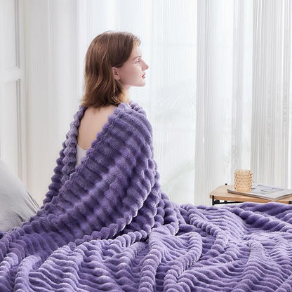 NEWCOSPLAY Fleece Ribbed Cozy Throw Blanket - Image 7