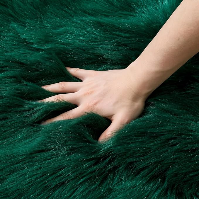 MIULEE Fluffy Area Rug 3x5 ft Faux Fur Sheepskin Rug - Image 4
