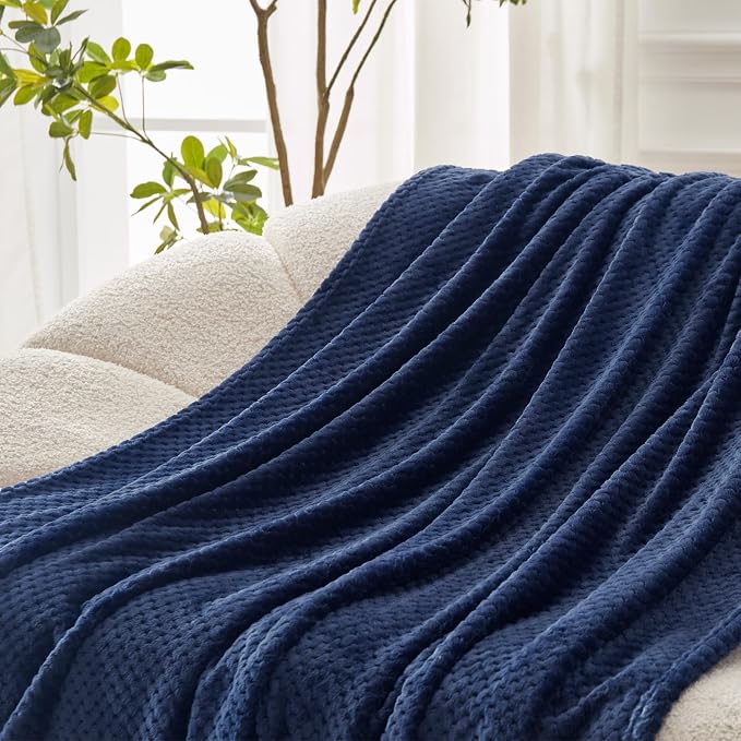 Exclusivo Mezcla Soft Waffle Fleece Bed Blanket Twin Size, Cozy Fluffy Design - Image 5