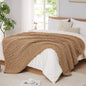 L'AGRATY Chunky Knit Throw Blanket by LAGRATY