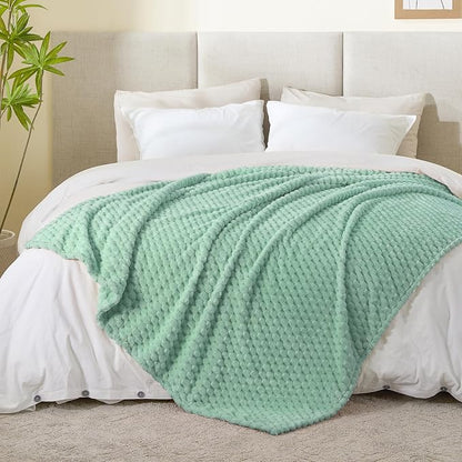 BEDELITE Mint Green Twin Blanket - Image 5