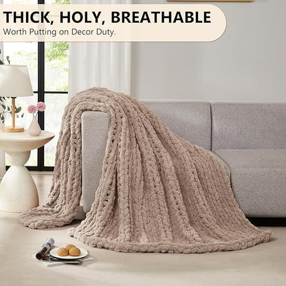 L'AGRATY Chunky Knit Throw Blanket - Image 6