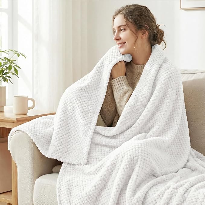 Exclusivo Mezcla Soft Waffle Fleece Bed Blanket Queen Size, Cozy Flannel - Image 2