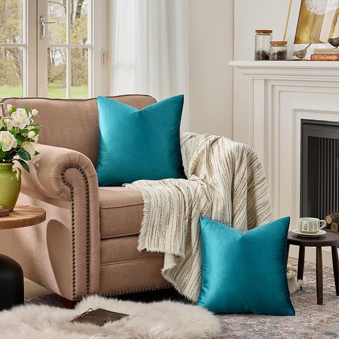 GIGIZAZA Teal Velvet Pillow Covers 22x22 Decorative Pillows Pack of 2 | Blue - Image 6