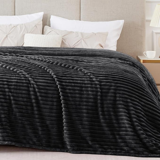BEDELITE 3D Ribbed Jacquard Black King Size Blankets by BEDELITE