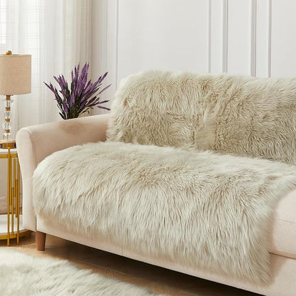 AMTOVO Faux Fur Sheepskin Rug for Living Room, 4 x 6 ft Light Grey Fluffy Area - Image 4