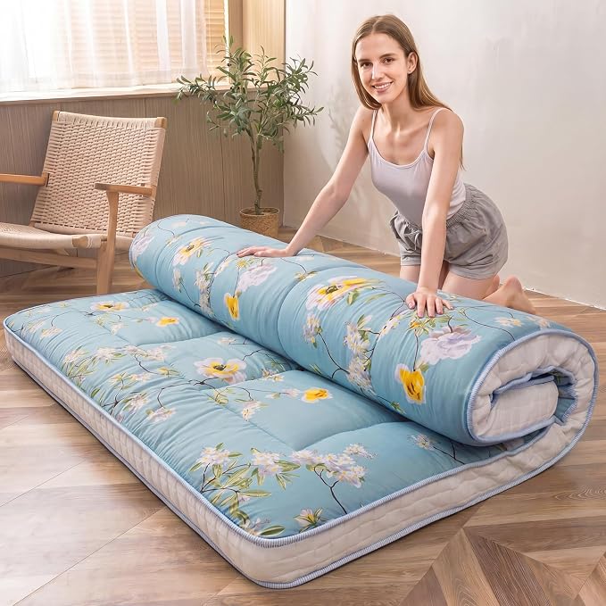 MAXYOYO Rustic Floral Korean Futon Mattress, Padded Japanese Floor Mattress by MAXYOYO