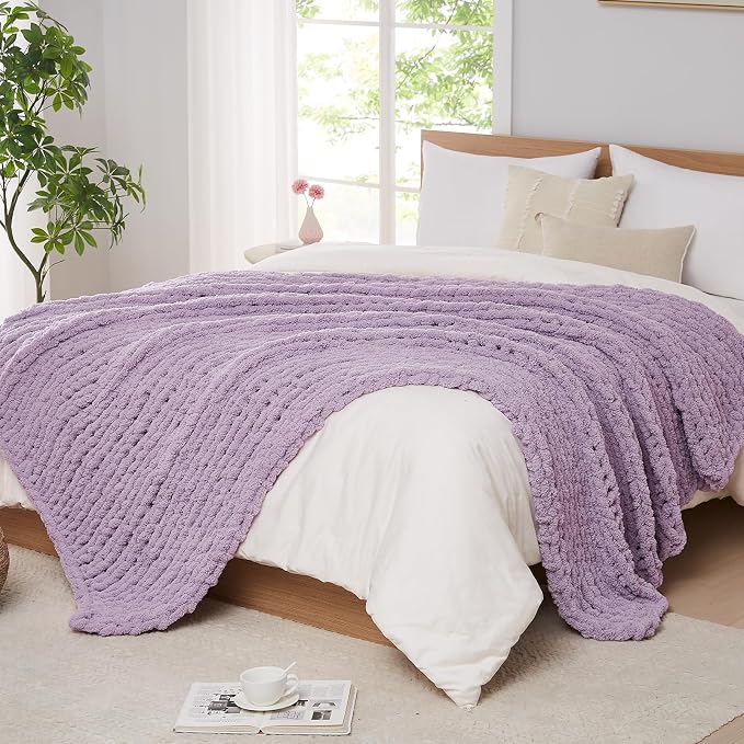 L'AGRATY Chunky Knit Throw Blanket - Image 4