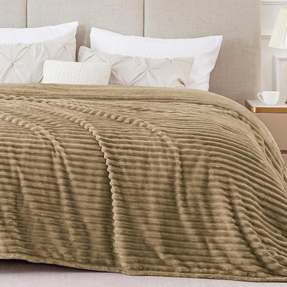 BEDELITE 3D Ribbed Jacquard Brown Blankets Queen Size by BEDELITE