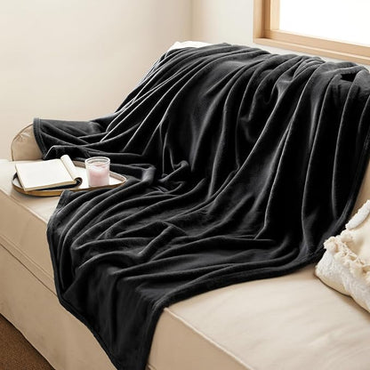 Bedsure GentleSoft Fleece Blanket Twin Size Black - Image 5
