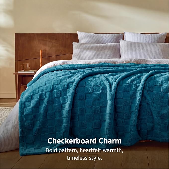 Bedsure GentleSoft Blankets Queen Size - Image 3