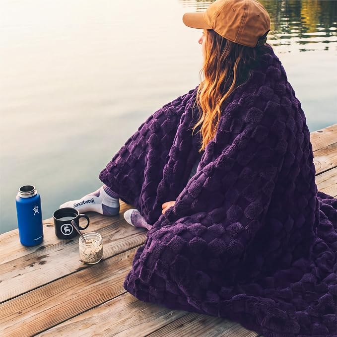 Bedsure GentleSoft Purple Throw Blanket - Image 7