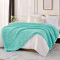 L'AGRATY Chunky Knit Throw Blanket by LAGRATY