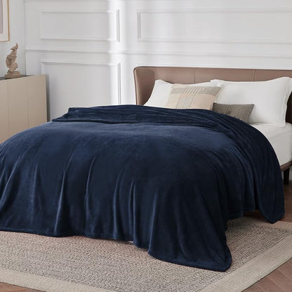 Bedsure GentleSoft Fleece Blanket California King Navy Blue - Image 2