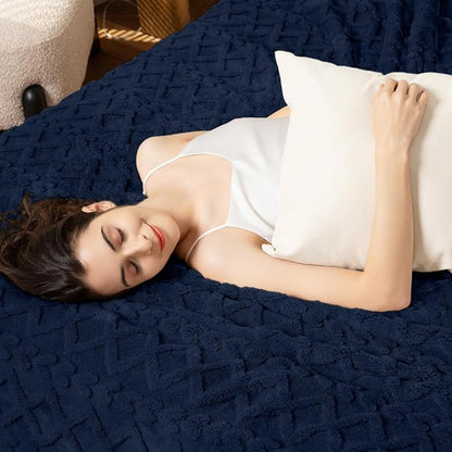 Aganear Fleece Throw Blanket for Couch Sofa 60"x80" Navy | Lightweight Fuzzy - Image 7
