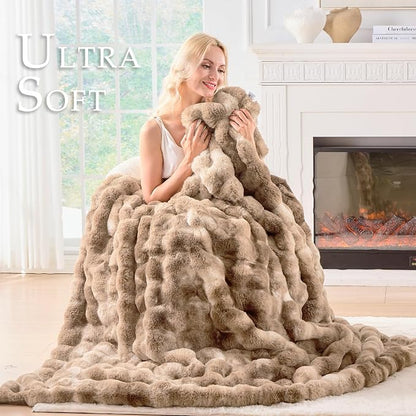 BENVWE Fluffy Faux Fur Throw Blanket - Image 3