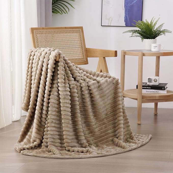 Tan Fleece Throw Blanket 108”×90” - Image 3
