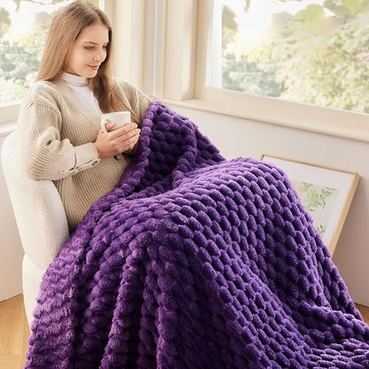 NEWCOSPLAY Fleece Clouds Cozy Twin Blanket - Image 2