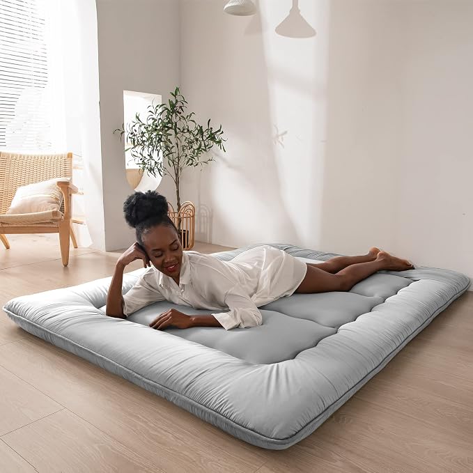 MAXYOYO Japanese Floor Mattress Futon Mattress, Thicken Sleeping Pad Foldable by MAXYOYO