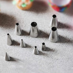 Round Piping Tip Set – 9 Stainless Steel Pastry Tips in Graduated Sizes with 20 Disposable Decorating Bags for Cupcakes, Cakes, Cookies, and Frosting Design