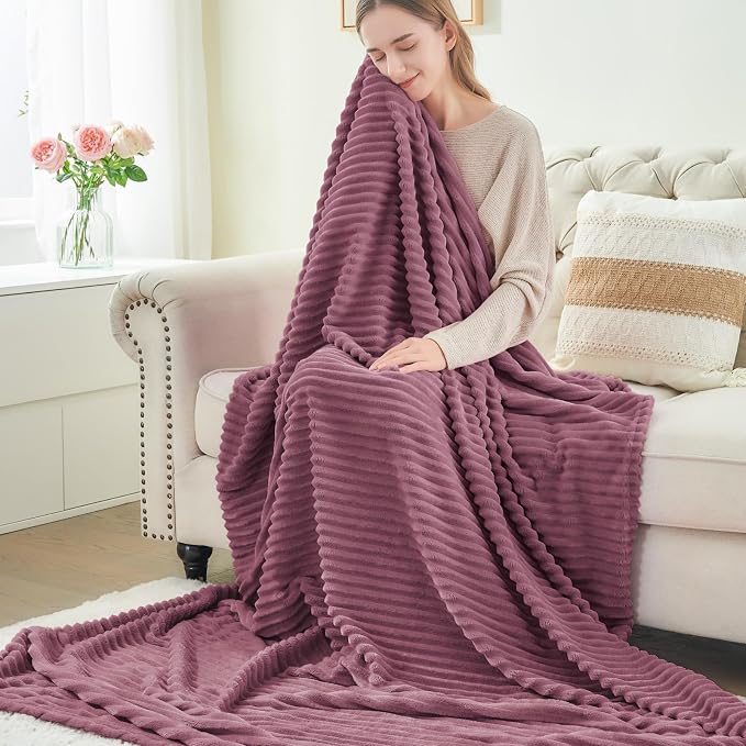 BEDELITE 3D Ribbed Jacquard Plum Fleece Throw Blanket - Image 6