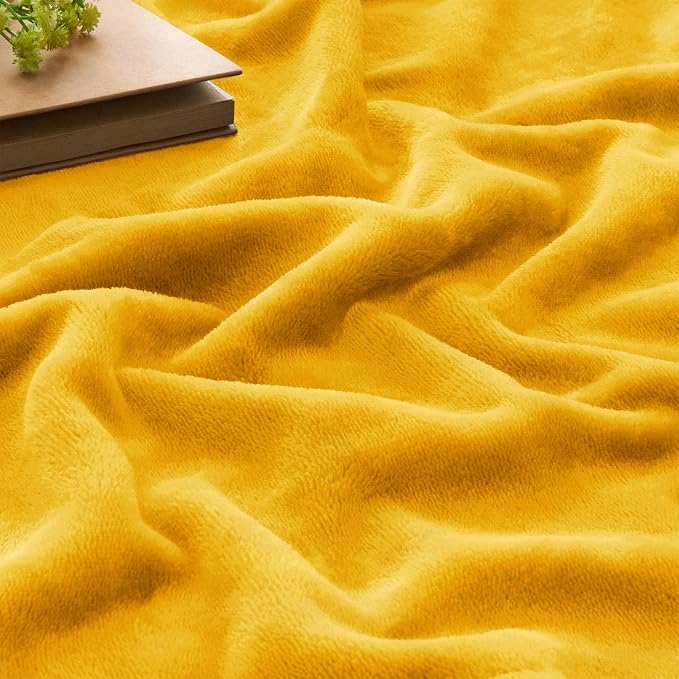 BEDELITE Fleece Blanket Soft Plush Throw - Image 3