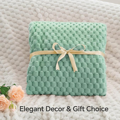 BEDELITE Mint Green Throw Blanket - Image 4