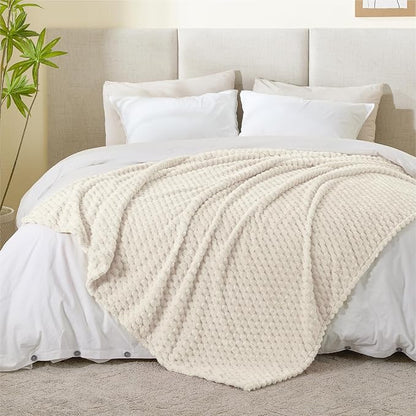 BEDELITE Cream Twin Blanket for Couch, Soft Cozy Gifts for Women, 60 * 80 | 3D - Image 5