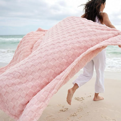 Bedsure GentleSoft Baby Pink Throw Blanket - Image 2
