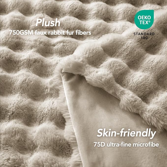 L'AGRATY Faux Rabbit Fur Throw Blanket - Image 5