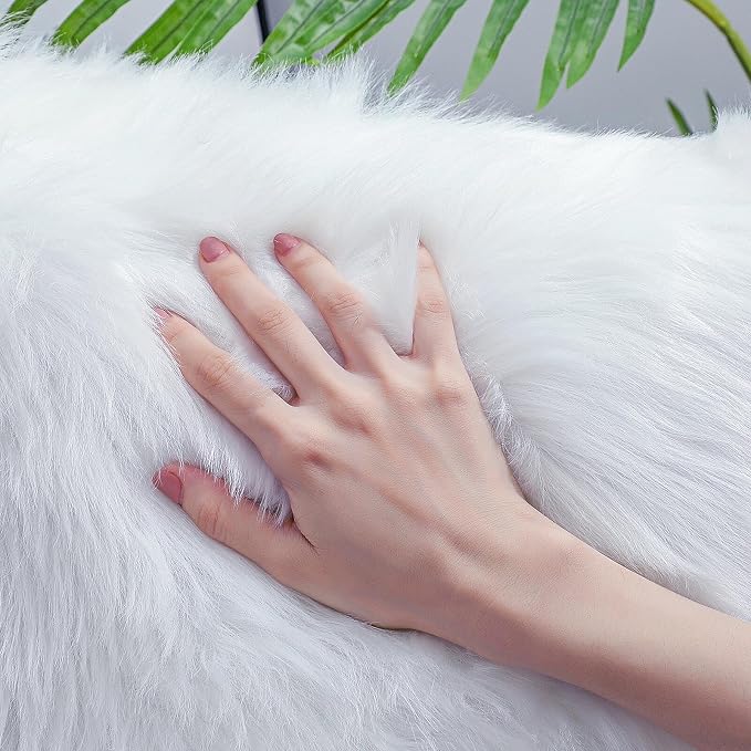 linmopm Faux Fur Sheepskin Rug, 5x7 ft | Shag Fluffy Fuzzy, High-Density Cushion - Image 4