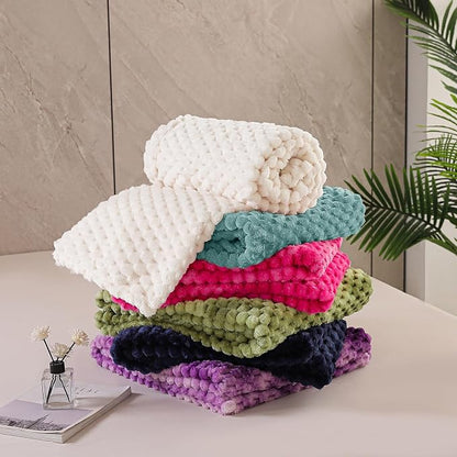 Exclusivo Mezcla Extra Large Soft Fleece Throw Blanket, 50x70 Inches 3D Clouds - Image 7