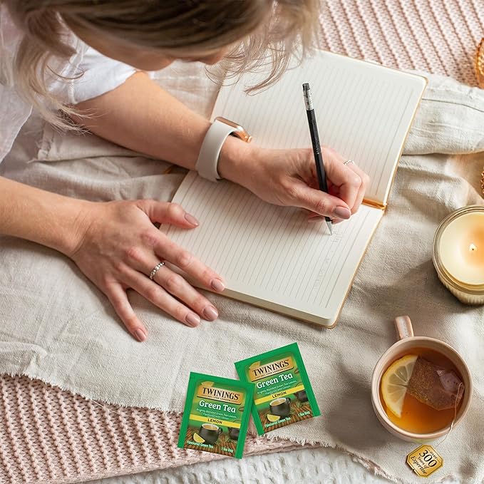 Twinings Green Tea with Lemon Individually Wrapped Bags, 20 Count (Pack of 1), Zesty Citrus Aroma & Flavour, Caffeinated, Enjoy Hot or Iced, 20 Teabags