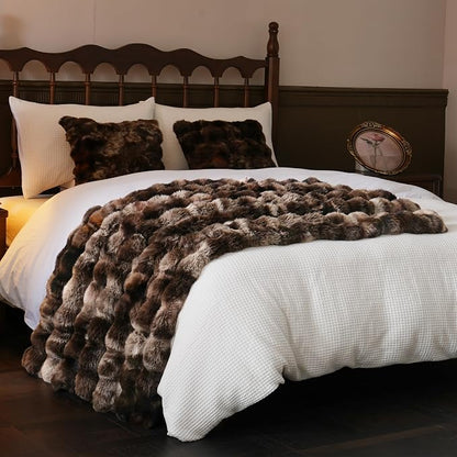 BENVWE Fluffy Faux Fur Throw Blanket - Image 7