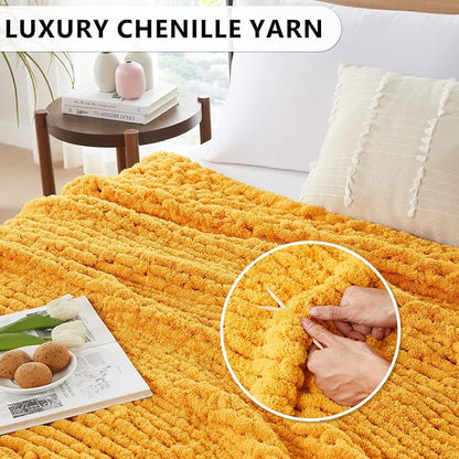 L'AGRATY Chunky Knit Throw Blanket - Image 4