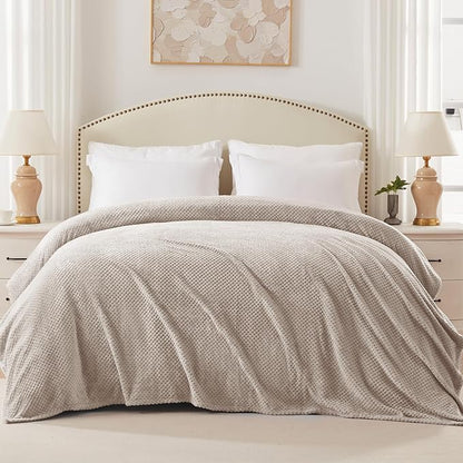 Exclusivo Mezcla Soft Waffle Fleece Bed Blanket Queen Size, Tan | Lightweight - Image 3