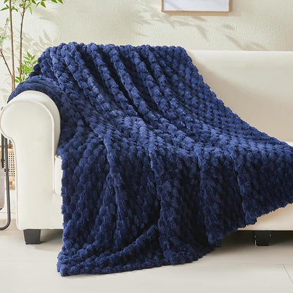 NEWCOSPLAY Fleece Clouds Cozy Twin Blanket - Image 8