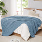 L'AGRATY Chunky Knit Throw Blanket by LAGRATY