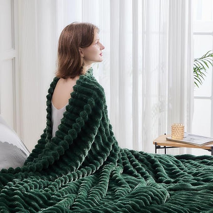 NEWCOSPLAY Fleece Ribbed Cozy Throw Blanket - Image 7