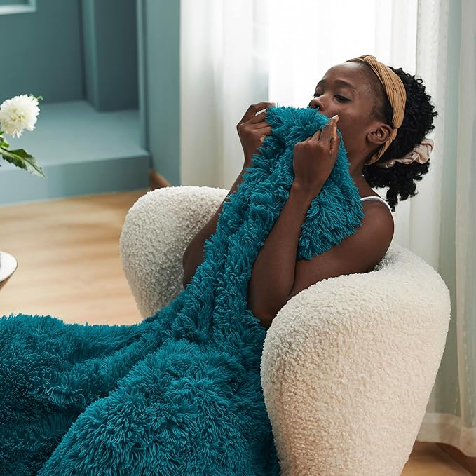 Bedsure GentleSoft Fluffy Turquoise Teal Blankets Queen Size - Image 2