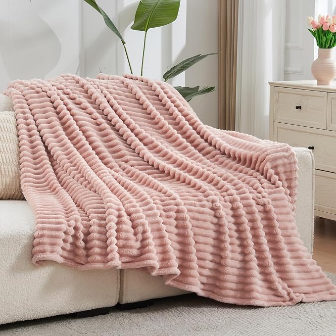 NEWCOSPLAY Fleece Ribbed Cozy Twin Blanket - Image 8