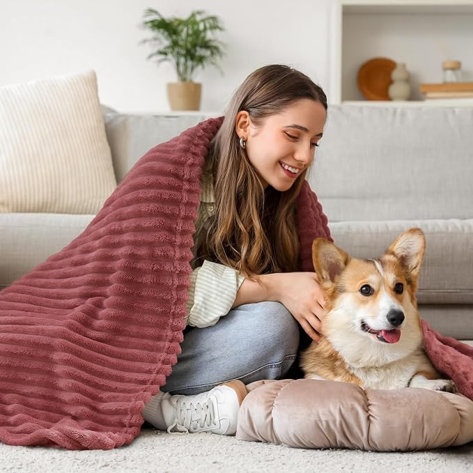 BEDELITE 3D Ribbed Brick Dust Fleece Throw Blanket - Image 7