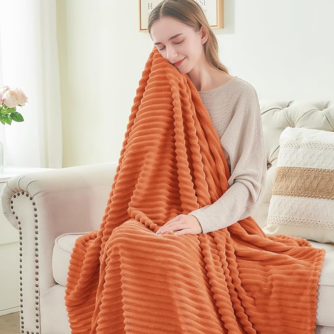 BEDELITE 3D Ribbed Burt Orange Fleece Twin Fall Blanket - Image 4